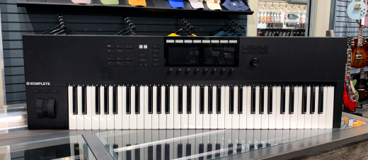 【特価】KOMPLETE KONTROL S61 KOMPLETE KONTROL S61 MK2 MIDIキーボード 正規輸入代理店ストア